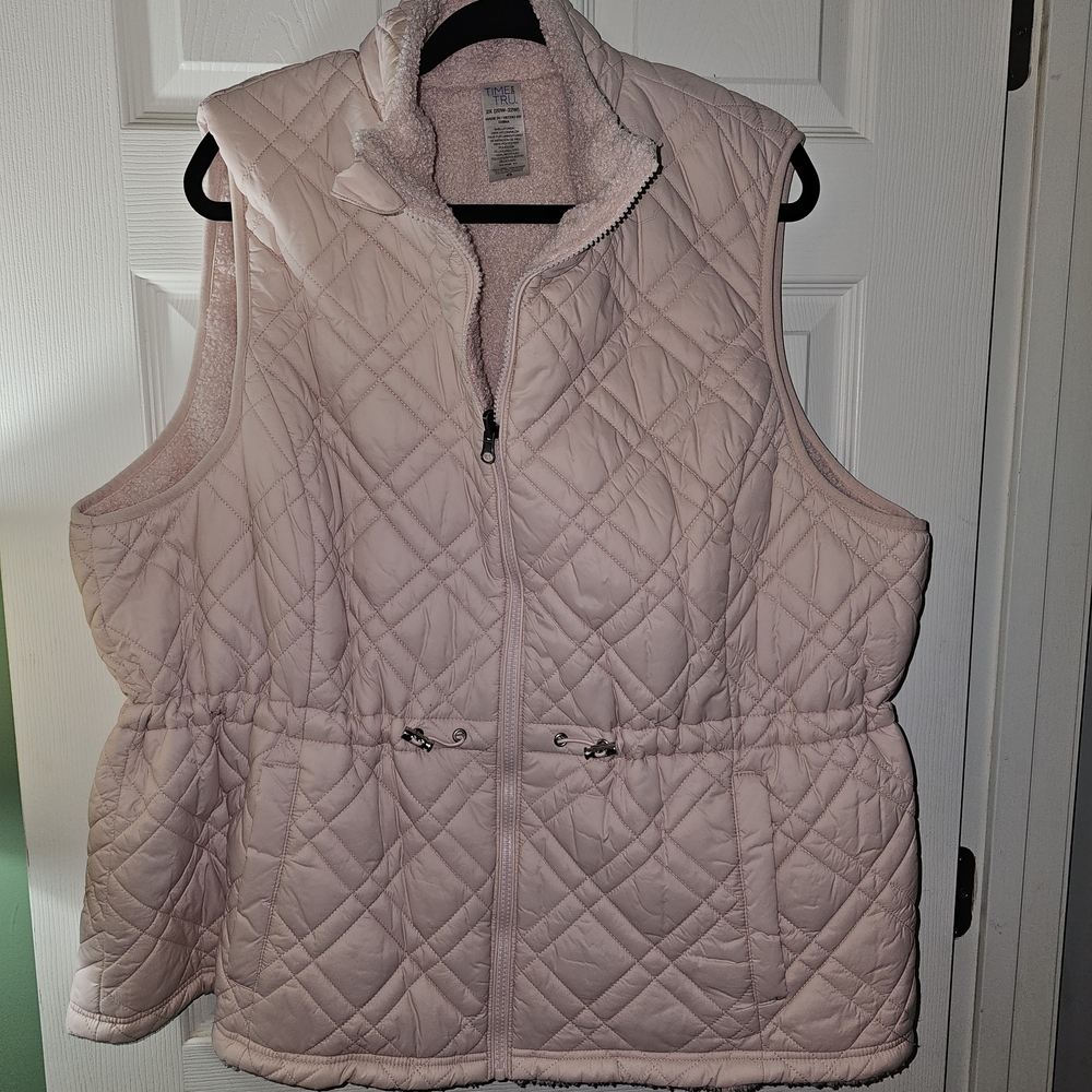 Time and Tru Light Pink Quilted Vest